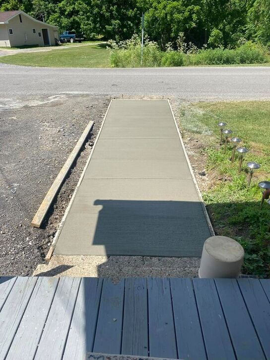 concrete sidewalks contractor in hendersonville